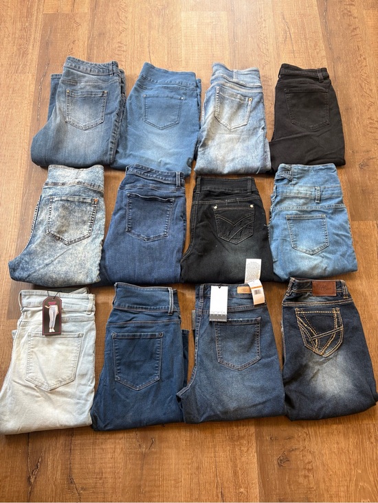 Denim - Women’s Size 13/14 Jeans Bundle Lot Name Brands Wholesale Resale